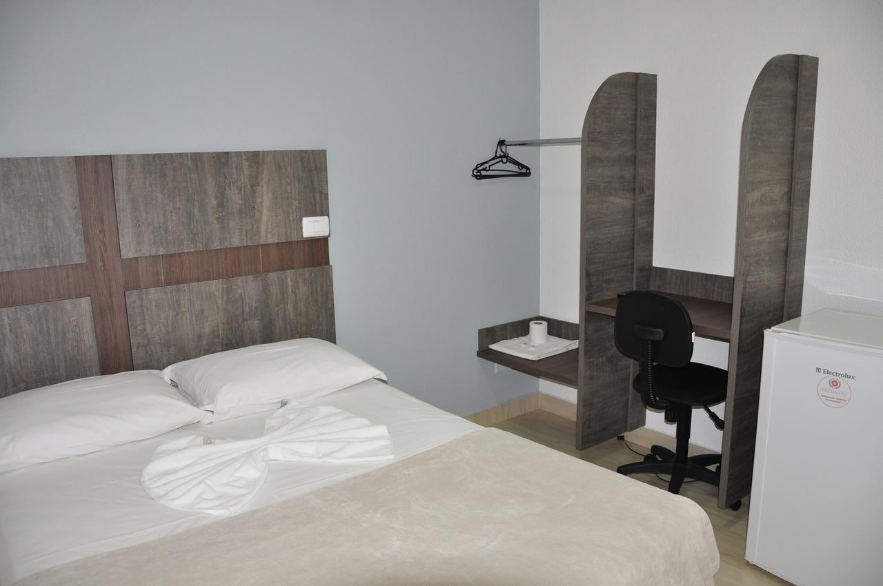 Hotel Sao Miguel Sao Miguel do Araguaia Екстериор снимка