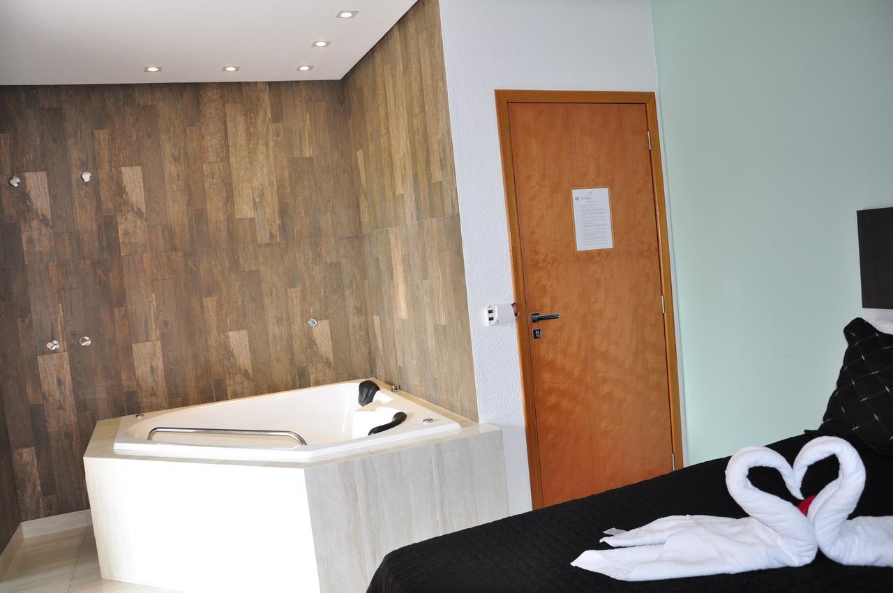 Hotel Sao Miguel Sao Miguel do Araguaia Екстериор снимка